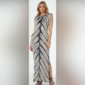 Brand New Never Been worn YFB Mackenzie dress in Sandstone Savannah wash